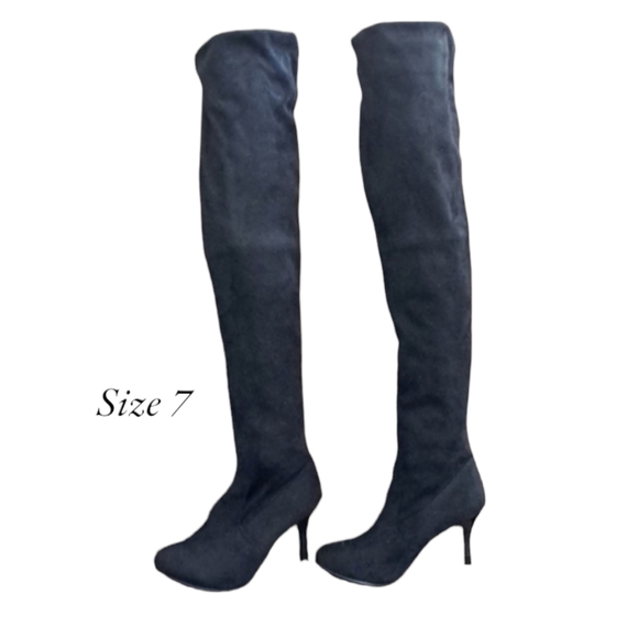 Vero Cuoio Shoes - NWOT Vero Cuoio Black Suede Over the knee Boots